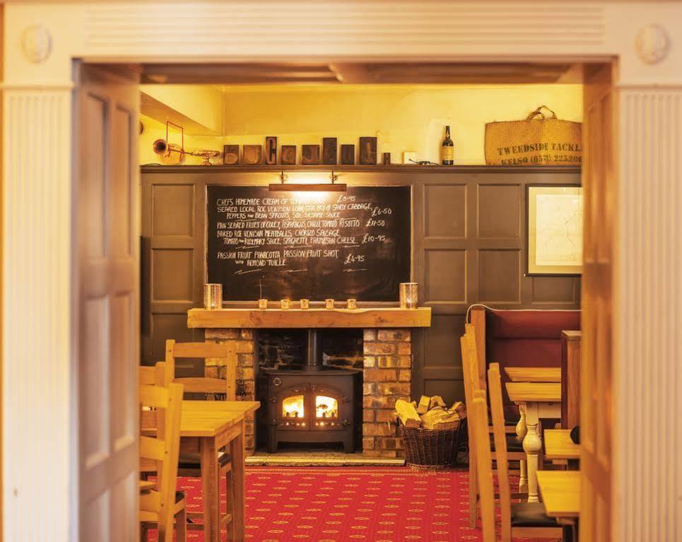 Buccleuch Arms Hotel St Boswells Eksteriør billede
